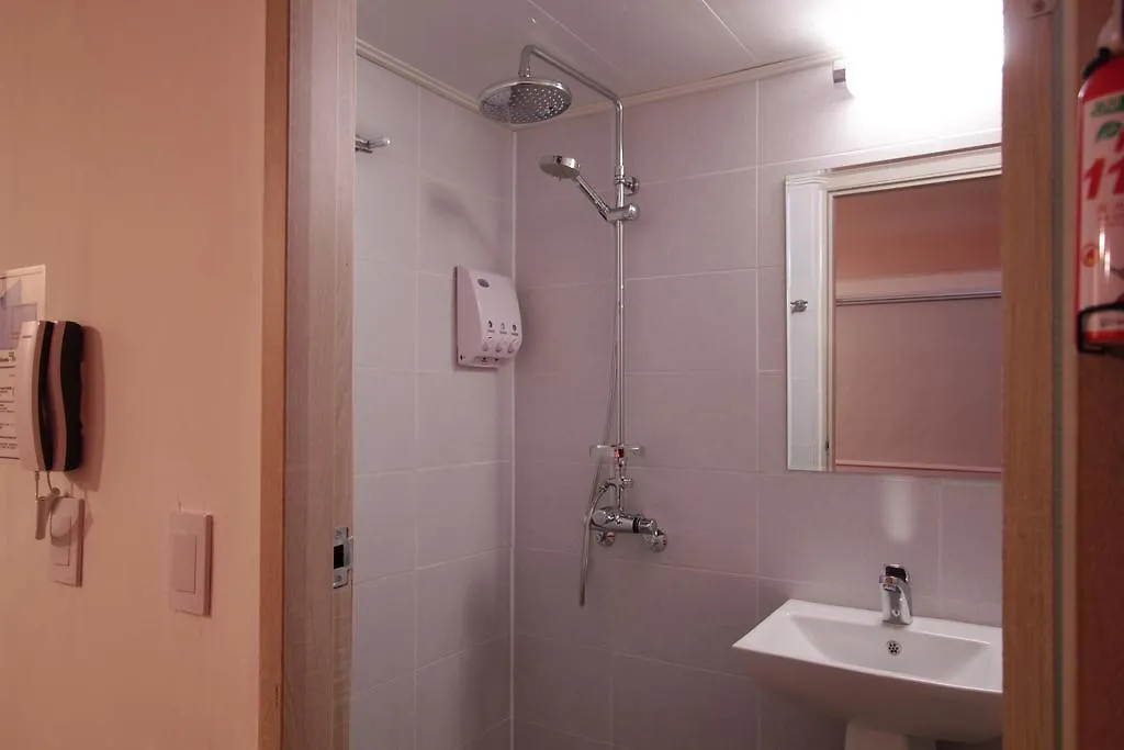 Πανσιόν B My Guesthouse Σεούλ