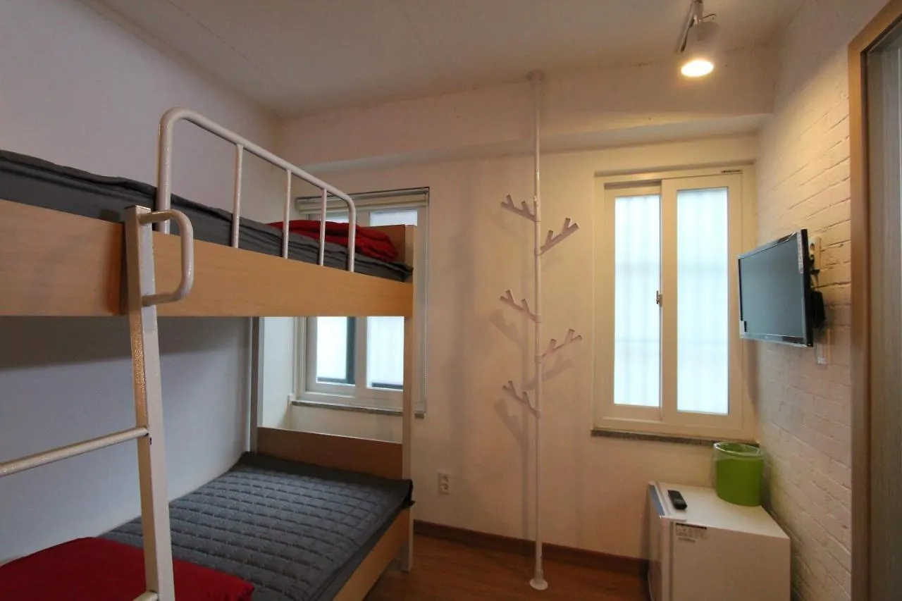 B My Guesthouse Σεούλ Πανσιόν